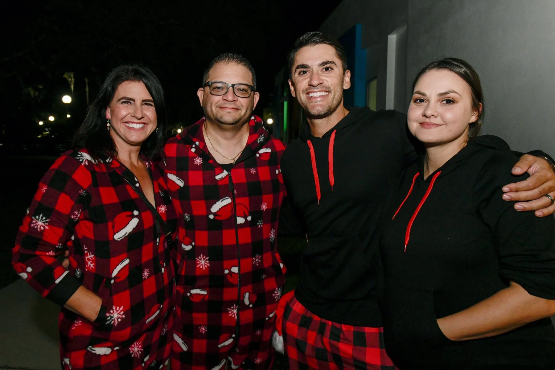 _8506923-96_Cybill_&_Mike_Gonzalez,_Steven_&_Svetlana_Andrade-99[1].JPG