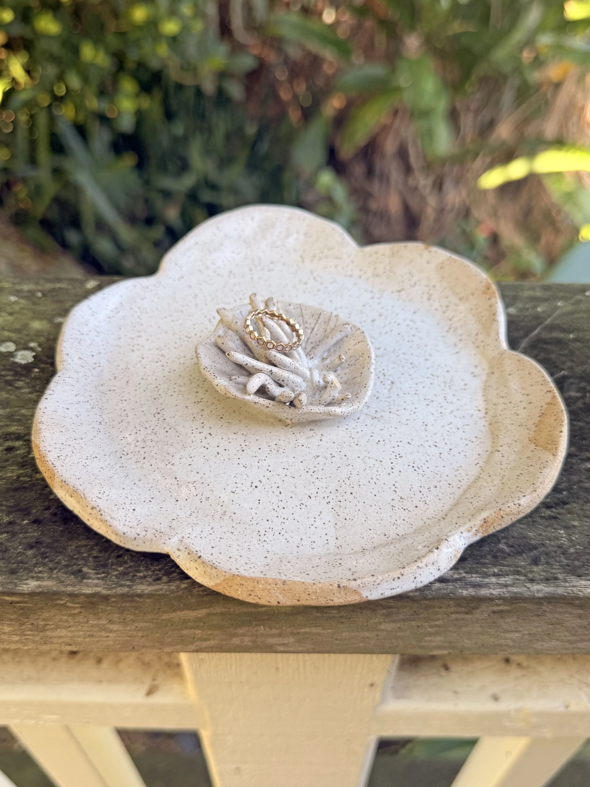 JewelryDishHibiscus2.1.jpg