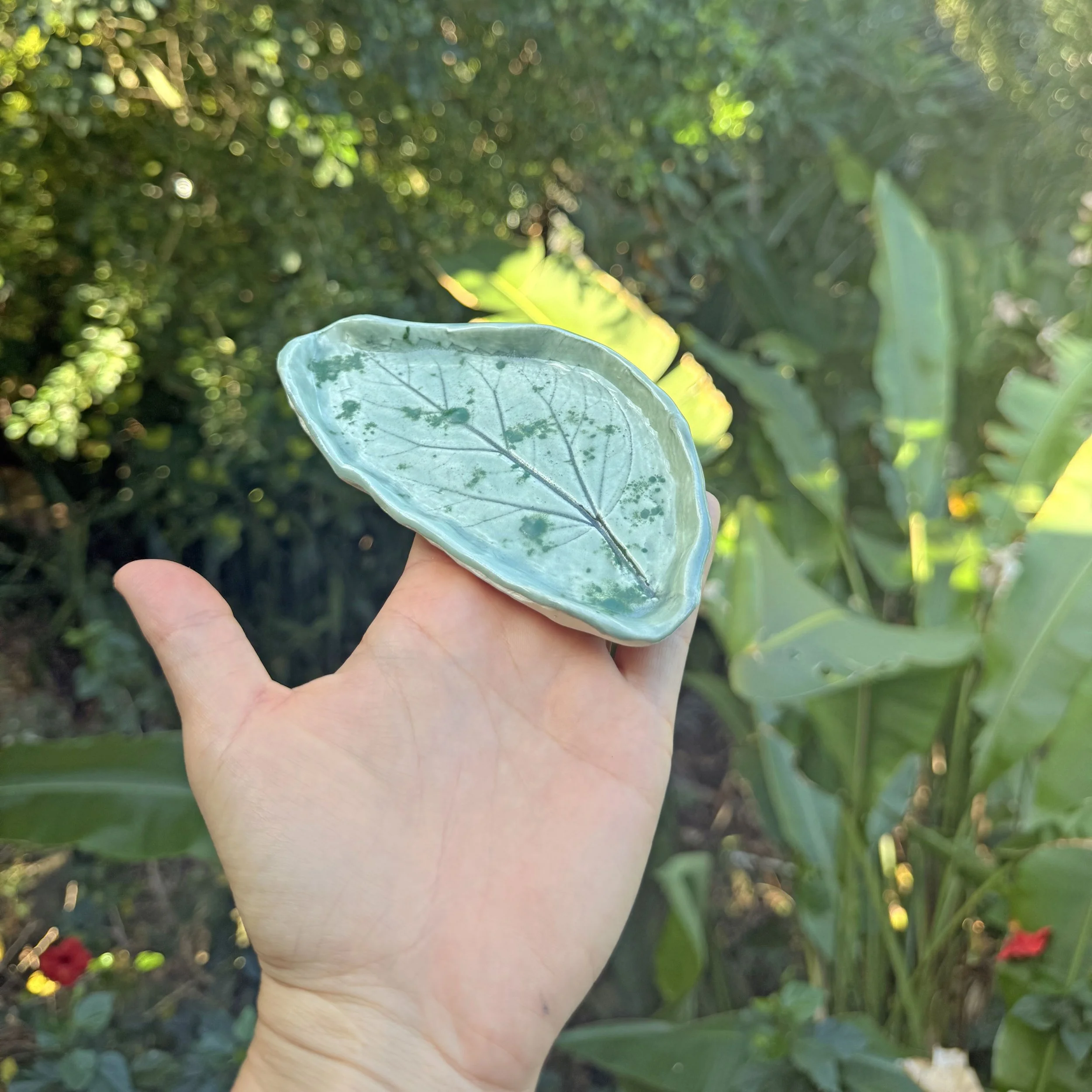 LeafTrinketDish2.jpg