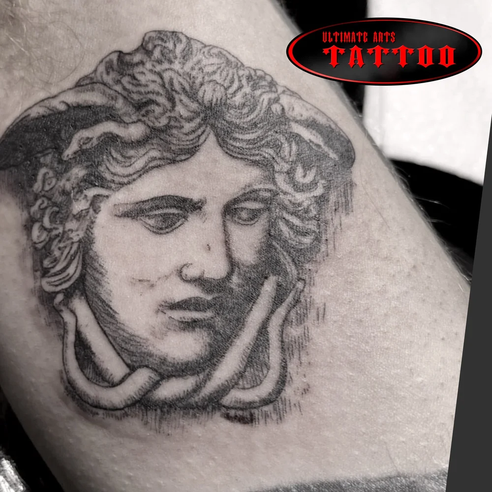 Alex Knevitz • Tattoo Artist • Tattoodo, image size:1000x1000