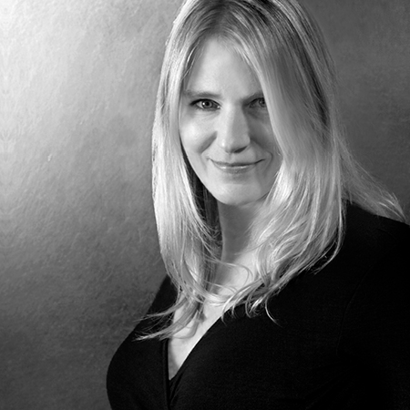 AMY POFAHL Amy is adept at keeping both client and agency on the same page. It comes from years of experience and a talent for looking down the road and around corners to know what’s coming next. Amy has led a number of agency/client relationships and has managed nearly every kind of production or engagement imaginable in her coolheaded way. She lives with her husband Victor and their daughter in Brooklyn.