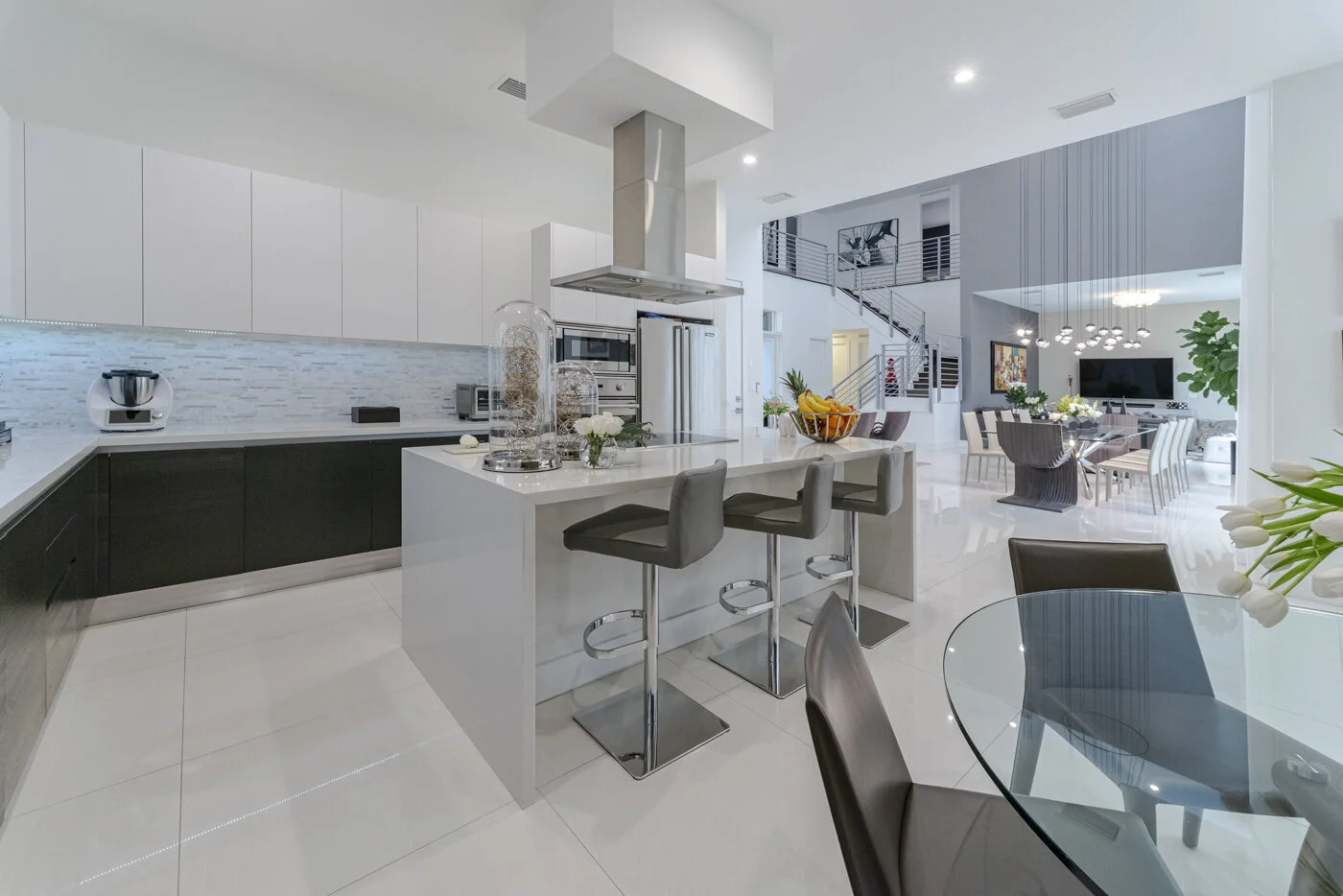 MODERN DORAL DESIGN BY CASANDRA BERNARDO OLMOS PHOTOGRAPHY STUDIO-6.JPG