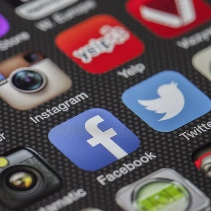  Social media! So many ways to share