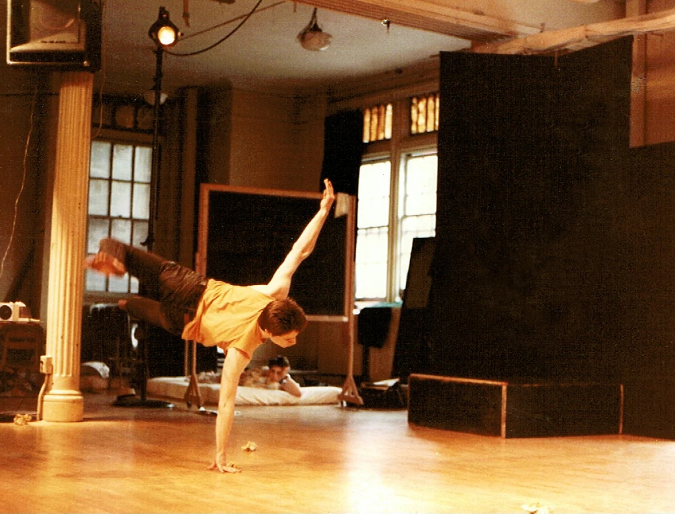 Brian Moran performing at PS122 (1980s) (Photo: Susan Archie)