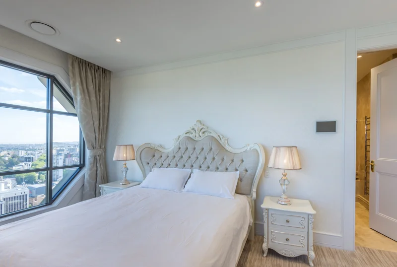 Metropolis Penthouse - low res 10.jpg