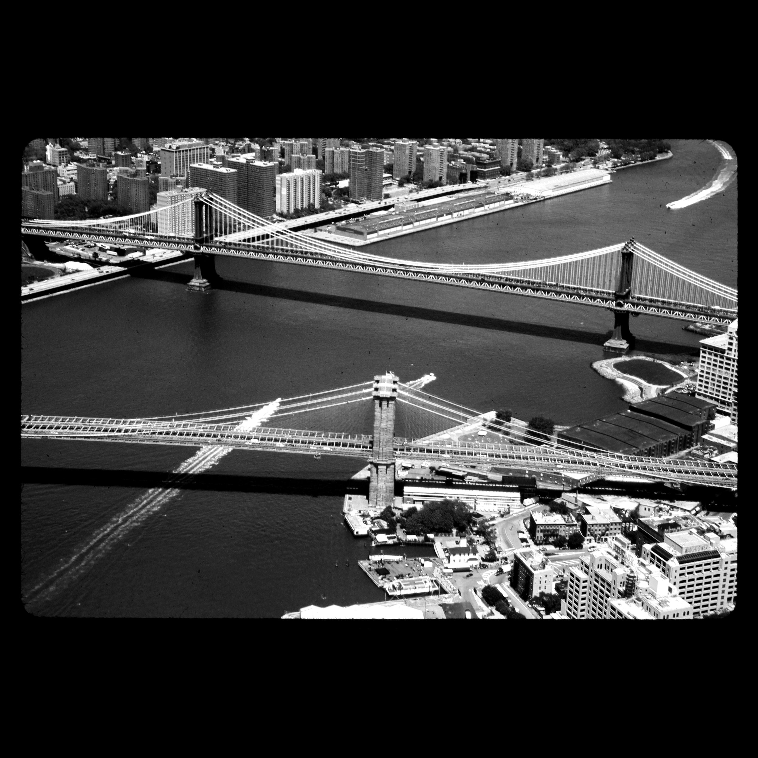 Brooklyn and Manhattan Bridges.jpg