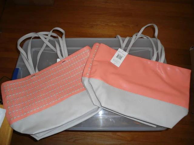 Danielle Nicole Salmon/Grey Savannah Tote Bag Large Retail $88 on Sale $28.99