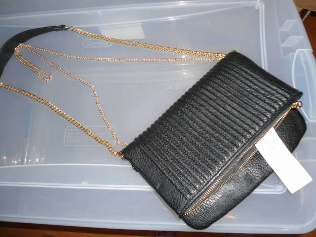 BCBGeneration Quinn the Je Ne Sais Quoi crossbody bag black Retail $88​ on Sale $24.49