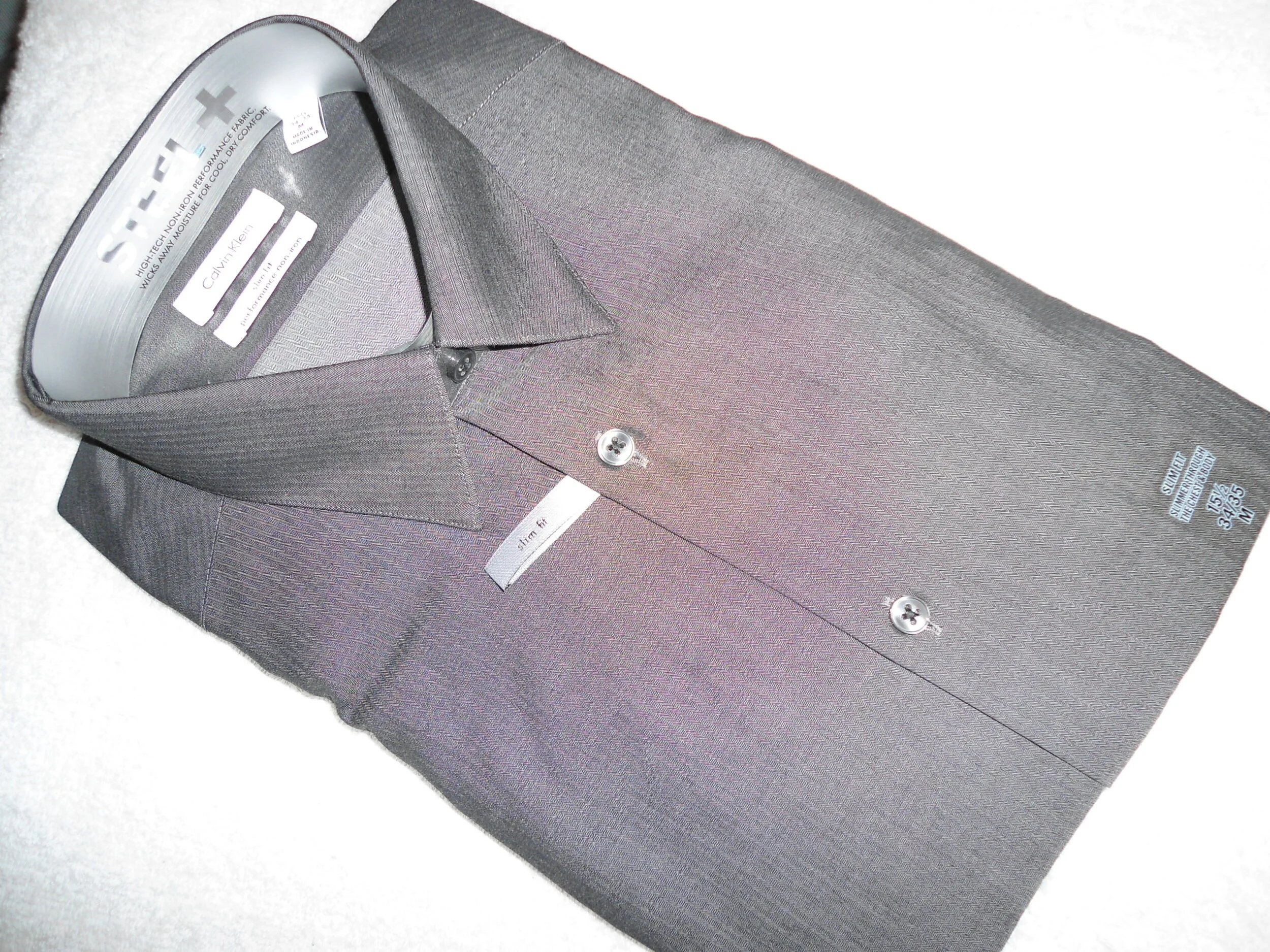 CALVIN KLEIN NEW MENS ROCK GRAY SLIM FIT PERFORMANCE NON IRON DRESS SHIRT VARIOUS SIZES MSRP $75 on Sale $22.49