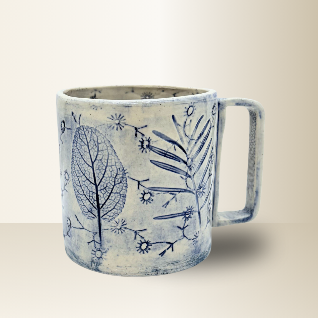 Blue-garden-mug-front-1.png