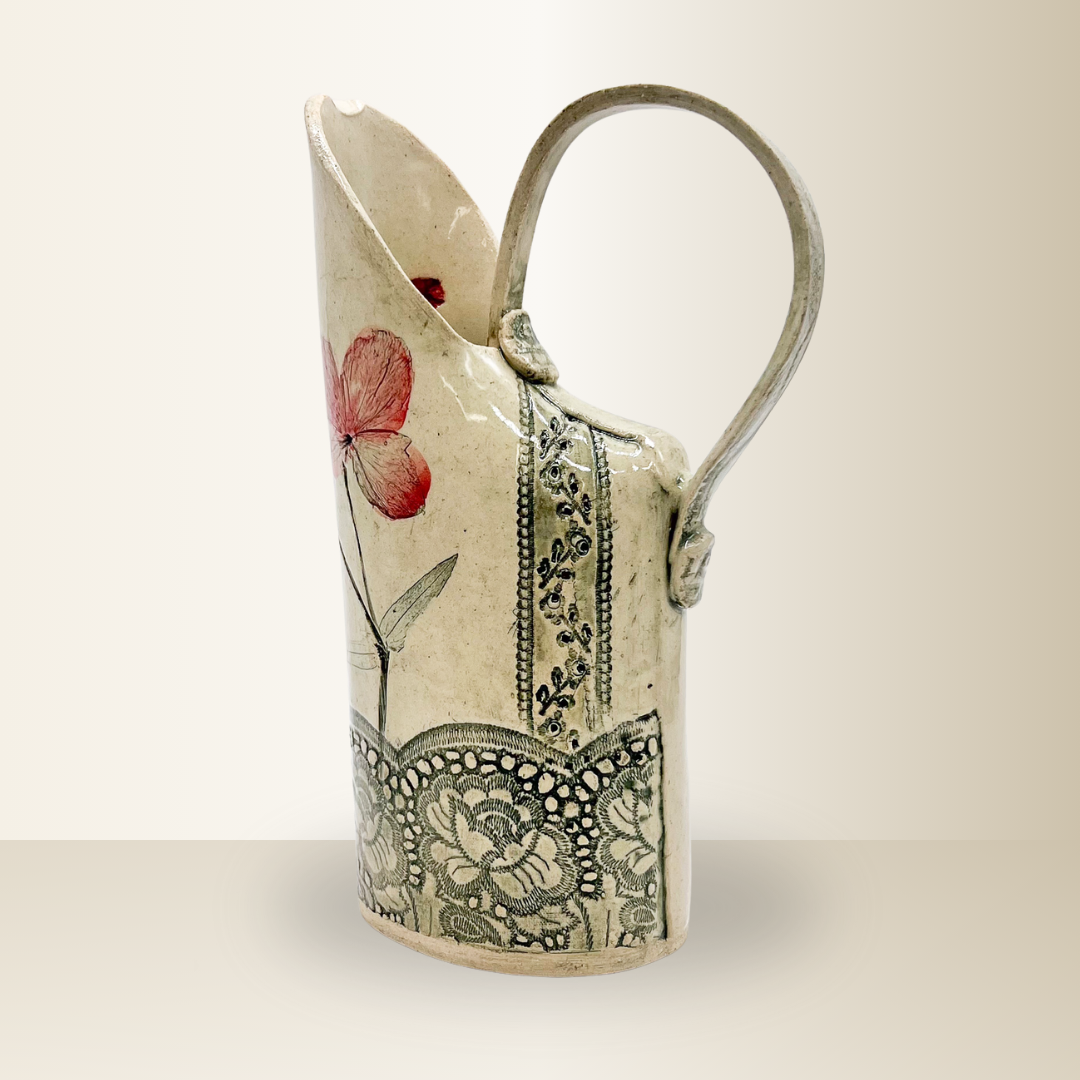 green pitcher (5).png