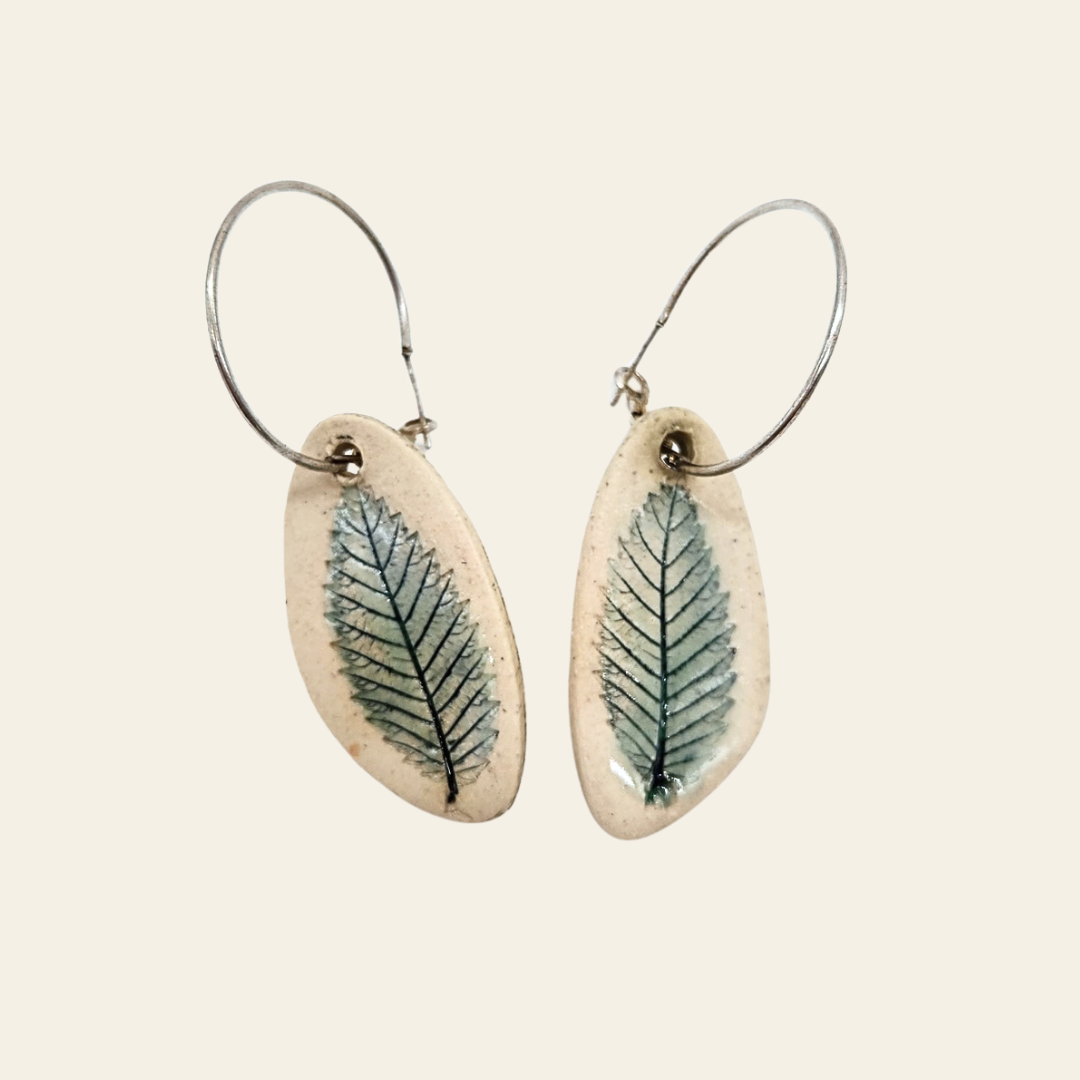 Earrings (4).png