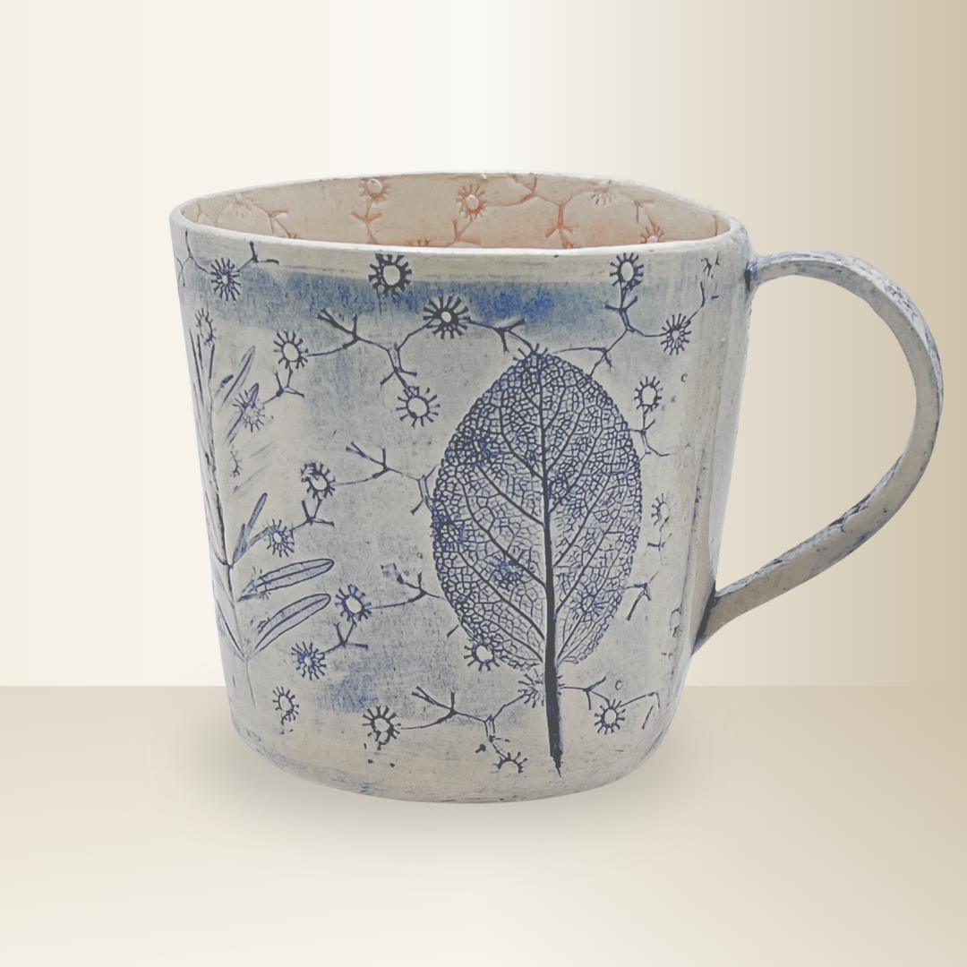 blue XL garden mug.png