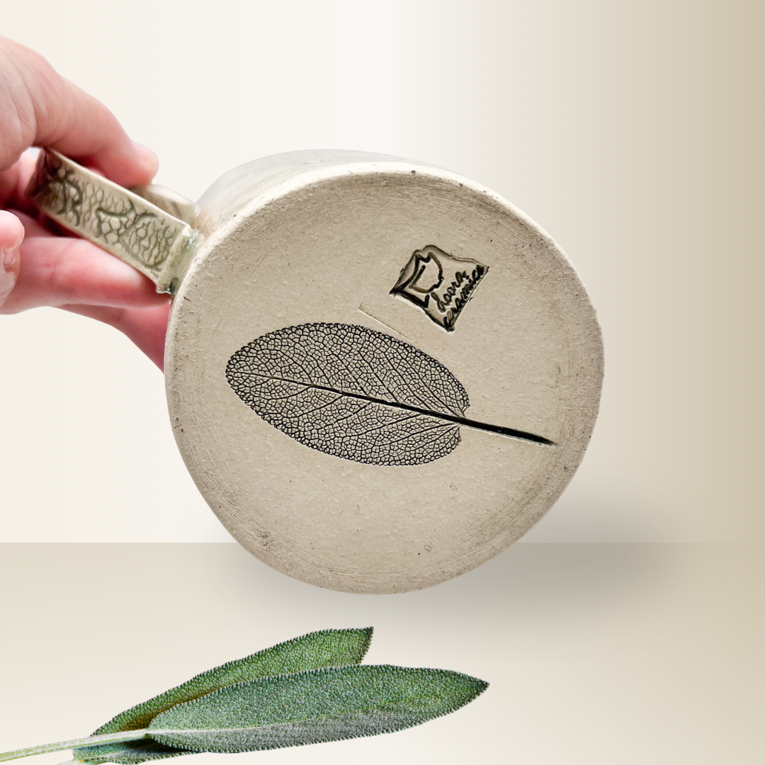 green XL garden mug (6).png