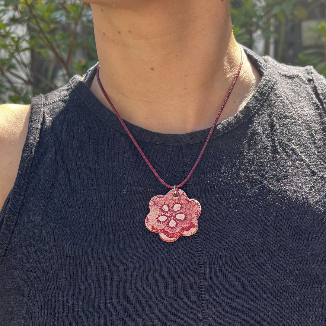 Red Lace Flower Necklace