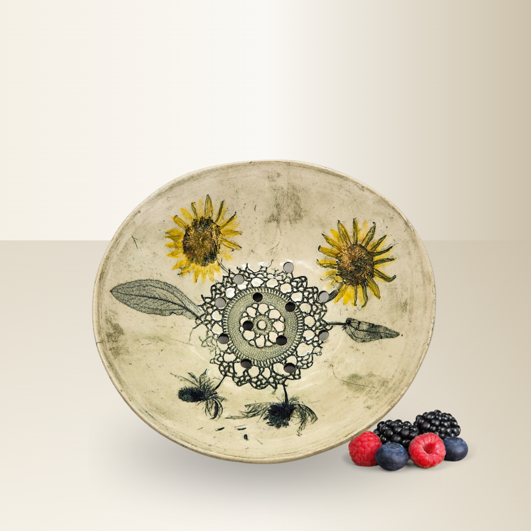 Sunflower Berry Bowl.png