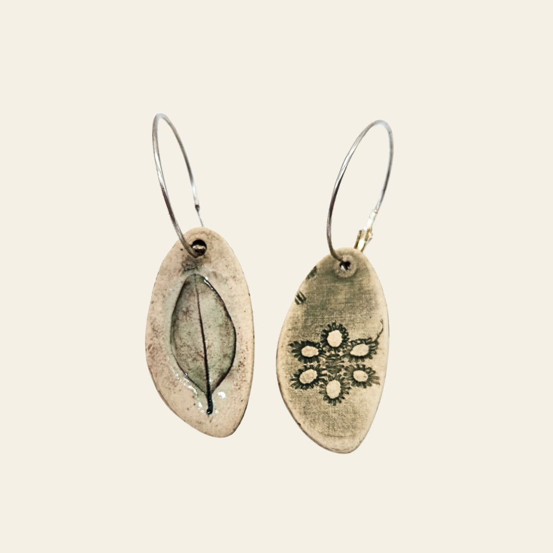 Earrings.png