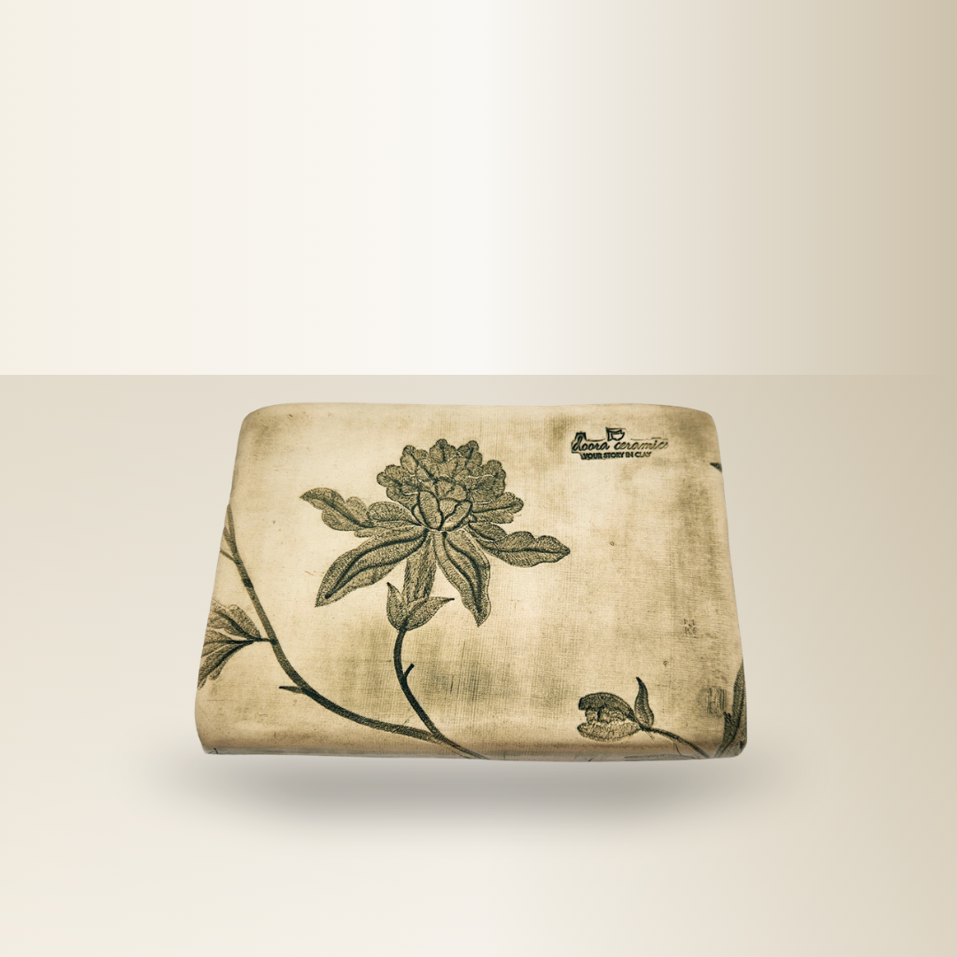 Medium Sunflower Platter 3.png