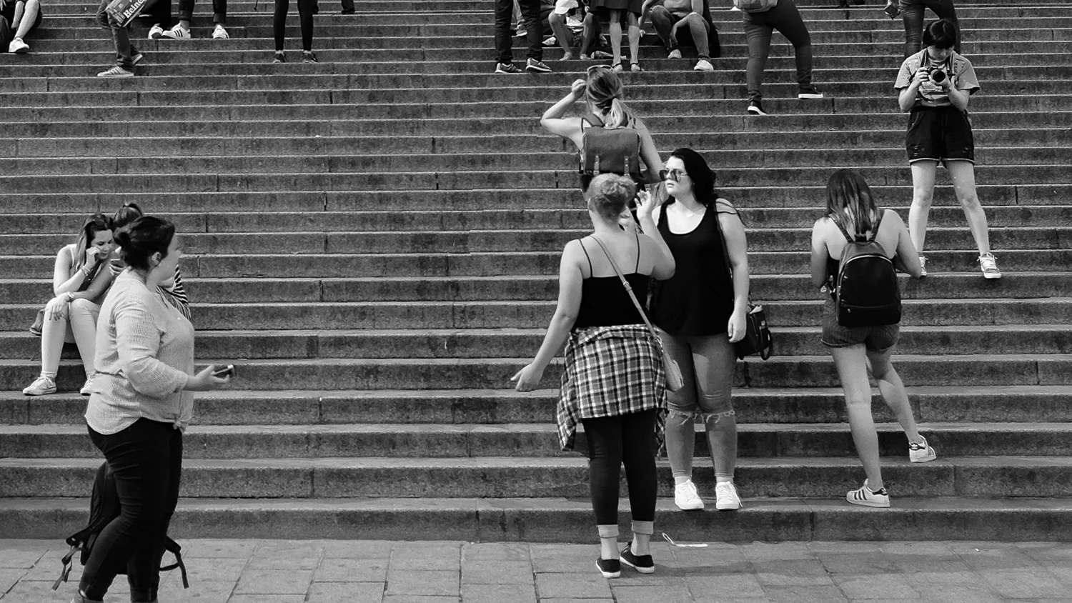 How to Respond to Street Harassment in Paris - 3 Useful Tips