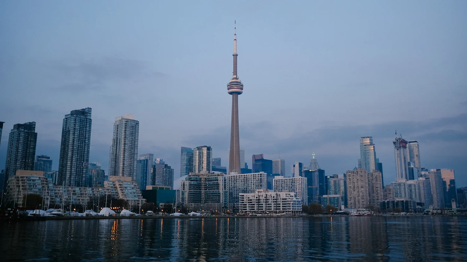 A Toronto Itinerary and Travel Guide - Made by a Local