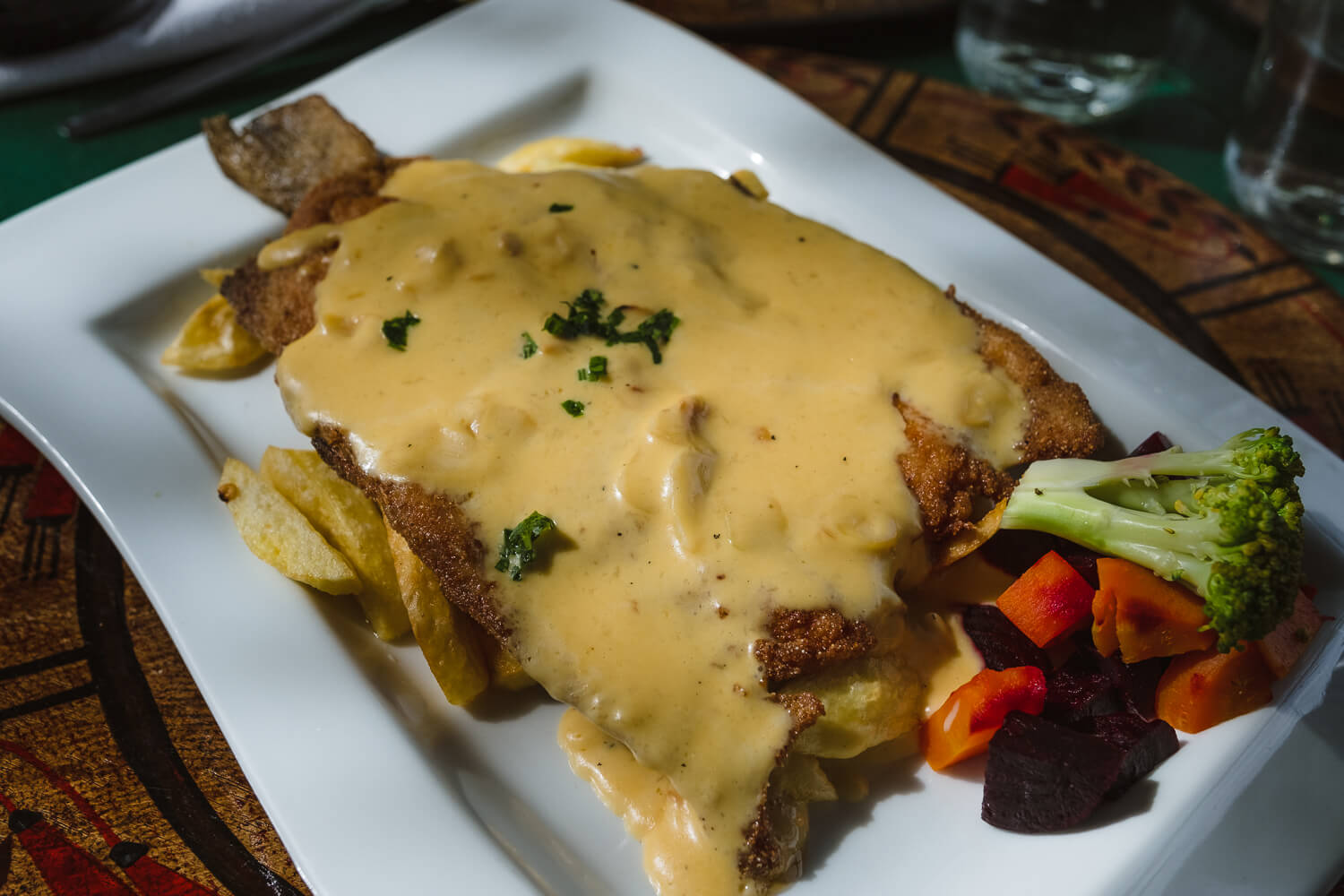 Trout with garlic sauce