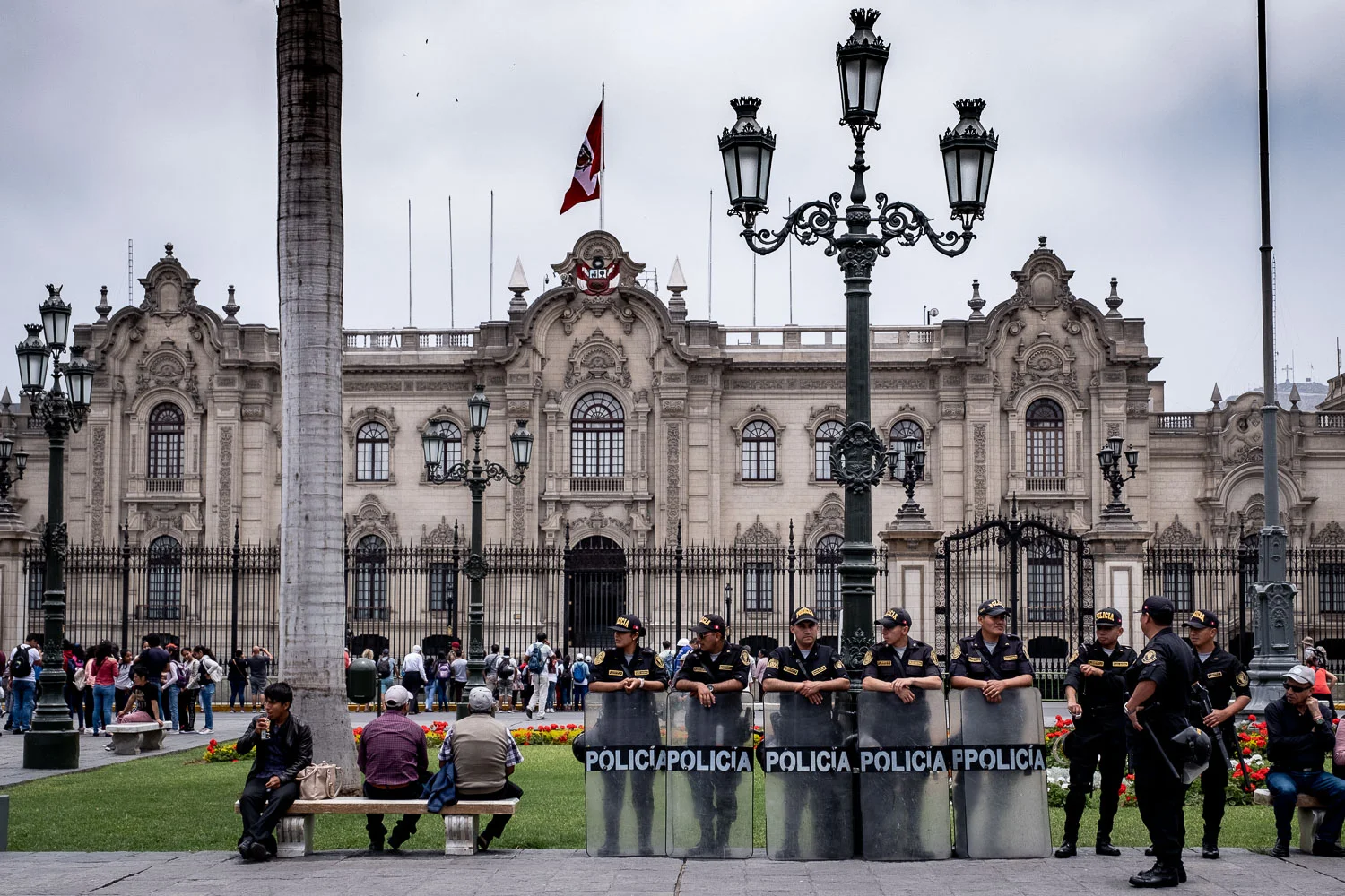 The Government Palace of Peru in Lima. Travel photography and guide by © Natasha Lequepeys for "And Then I Met Yoko". #photoblog #travelblog #travelperu