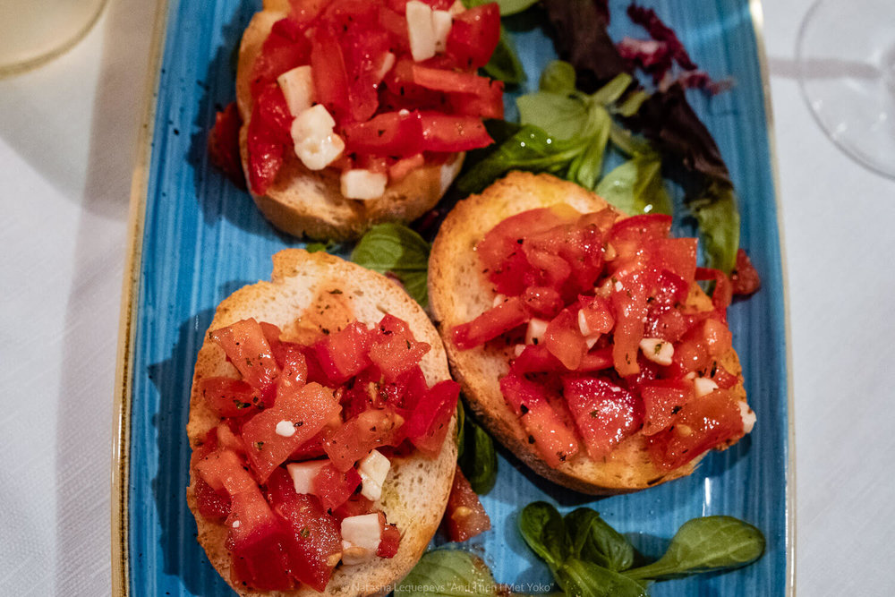 Bruschetta from Ristorante Vulnetia, Vernazza. Travel photography and guide by © Natasha Lequepeys for "And Then I Met Yoko". #cinqueterre #italy #travelphotography