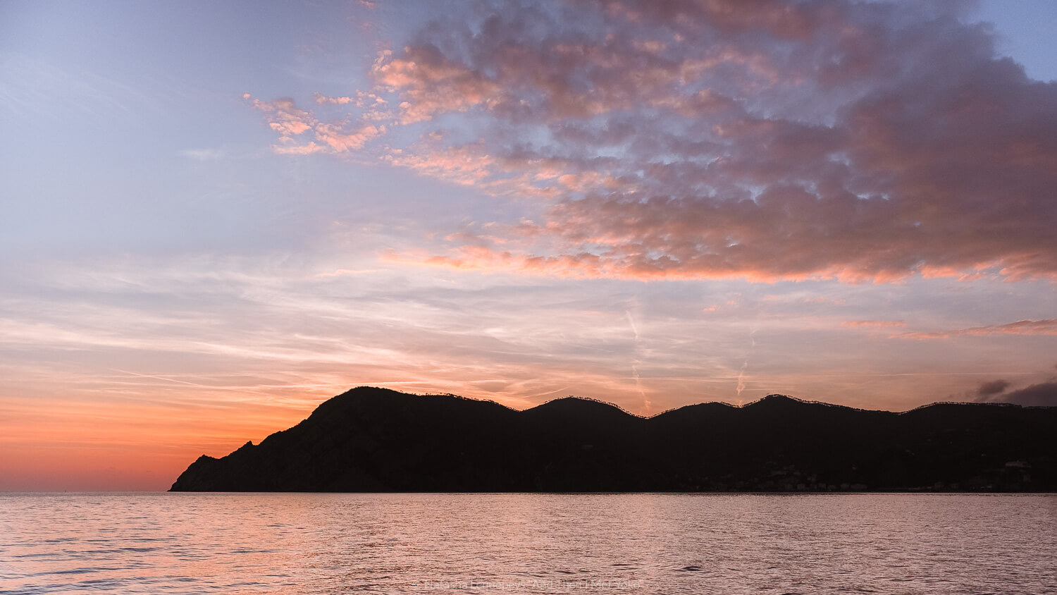 Sunset in Cinque Terre. Travel photography and guide by © Natasha Lequepeys for "And Then I Met Yoko". #cinqueterre #italy #travelphotography