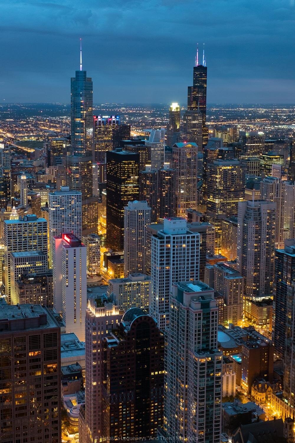 Night views from 360 Chicago. Travel photography and guide by © Natasha Lequepeys for "And Then I Met Yoko". #chicago #usa #travelblog #travelphotography