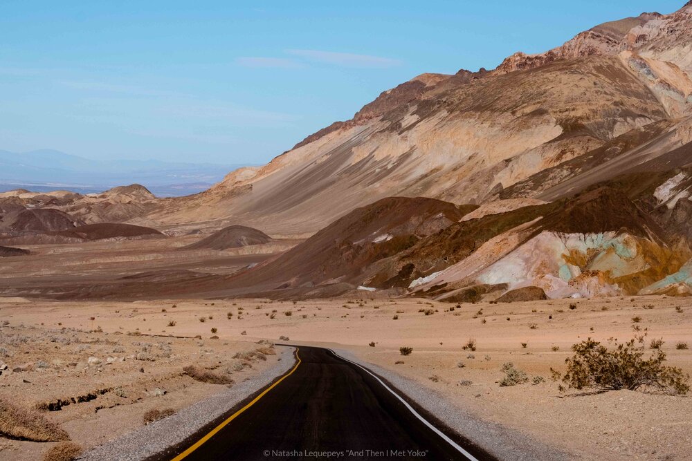 Road on Artist's Drive - Death Valley, California. Travel photography and guide by © Natasha Lequepeys for "And Then I Met Yoko". #deathvalley #nationalpark #travelblog #travelphotography