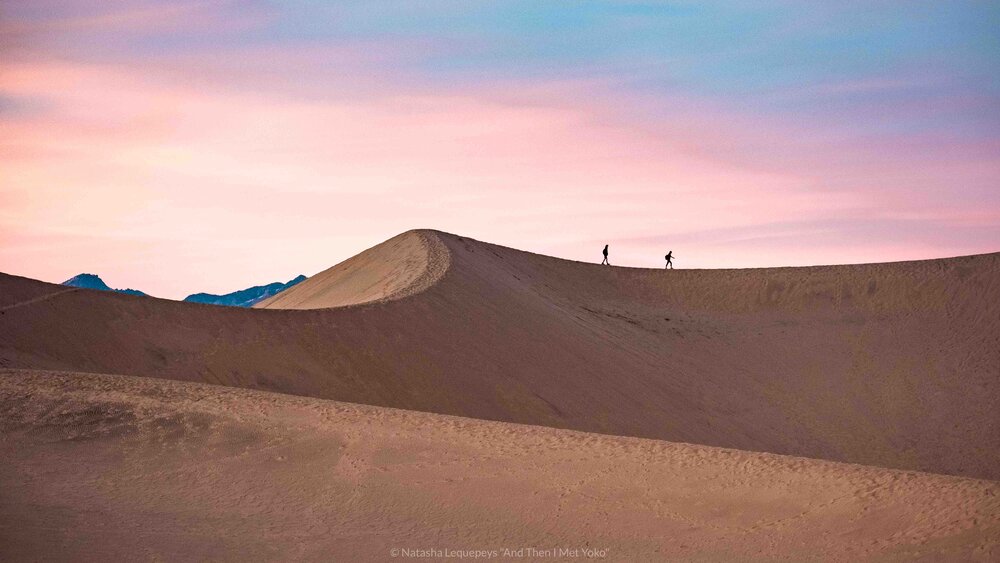 Sunset at Mesquite Flat Sand Dunes - Death Valley, California. Travel photography and guide by © Natasha Lequepeys for "And Then I Met Yoko". #deathvalley #nationalpark #travelblog #travelphotography