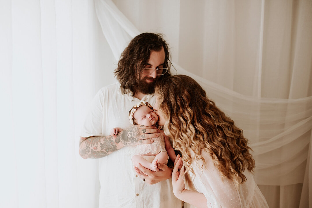 Imagine having beautiful photos like this of you and your brand new baby 😍​​​​​​​​
​​​​​​​​
​​​​​​​​
Www.iron-lace.com ​​​​​​​​
​​​​​​​​
#ClarksvilleTNPhotographer​​​​​​​​
#ClarksvillePhotography​​​​​​​​
#ClarksvillePhotographer #ClarksvilleTN #Clar