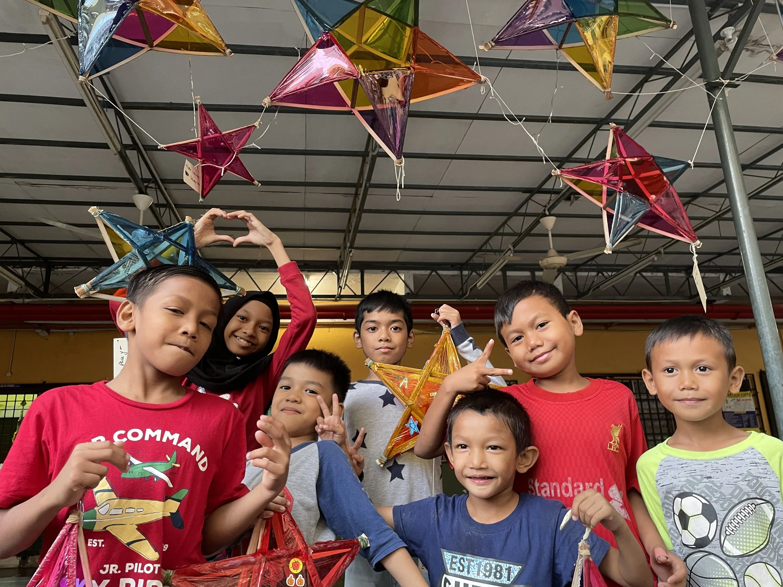 Over 40 kids learn craft, significance of light at PPR