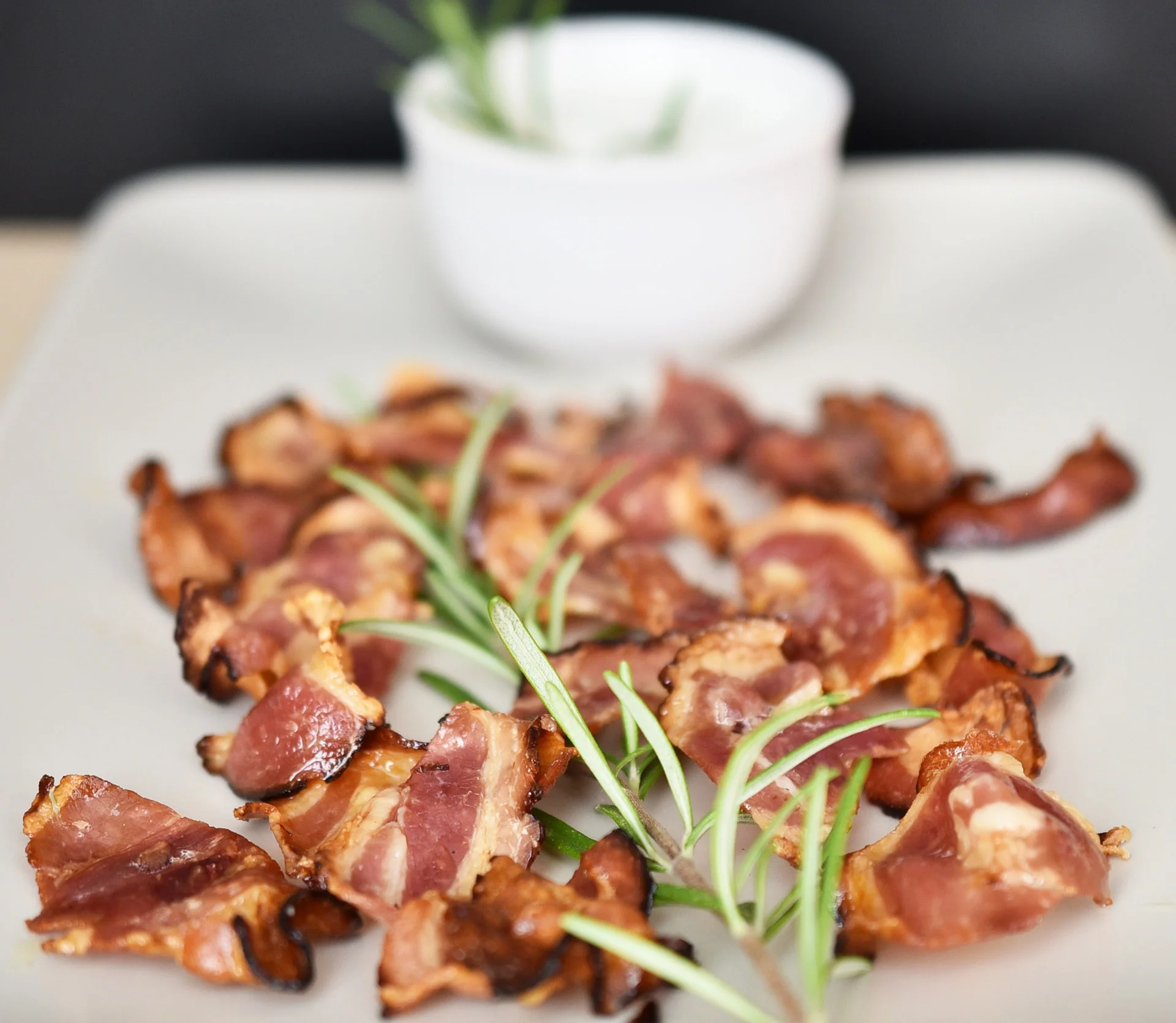 bacon-3183554_1920.jpg