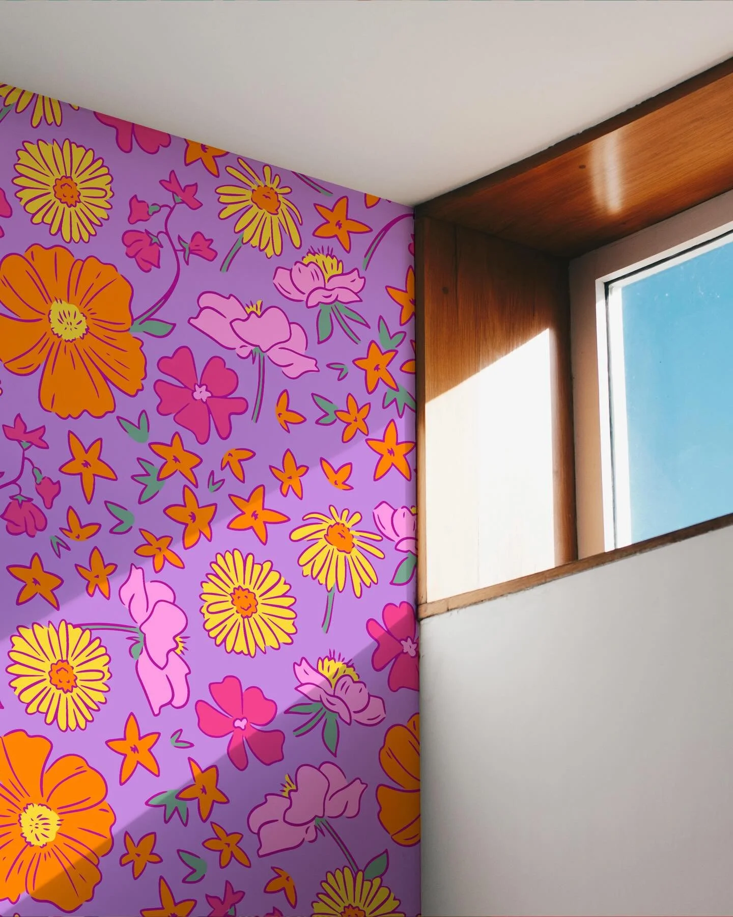 dreaming up some mural projects 🧚💖🌈

preferably something in the sunshine by a pool please. latest project is on the last slide, coming soon!!