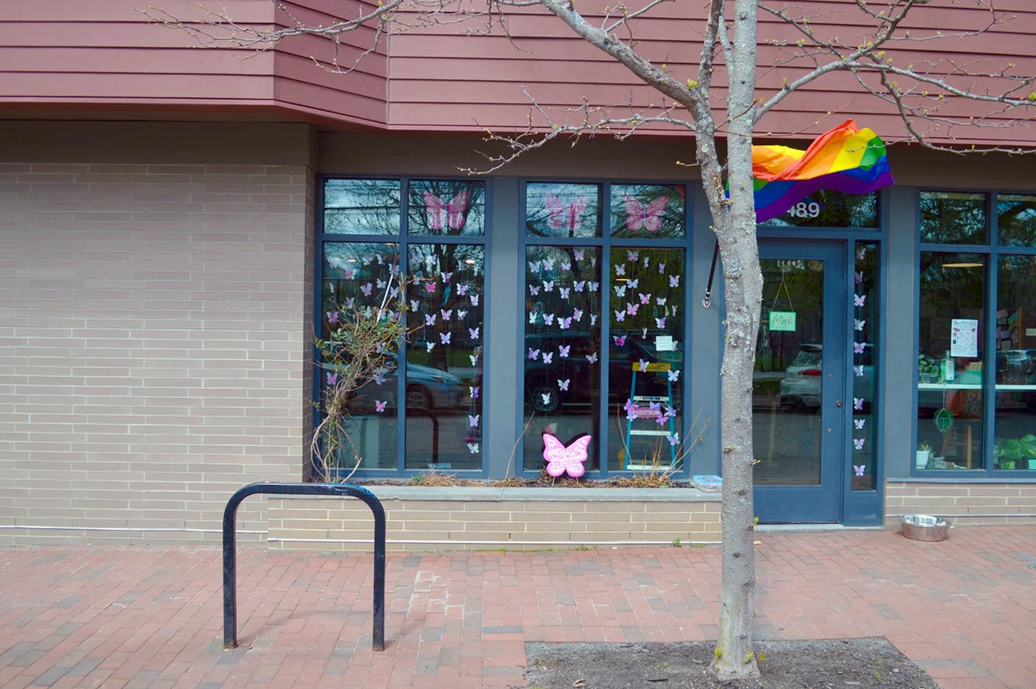 Zoomed-Out-Window-Display.jpg