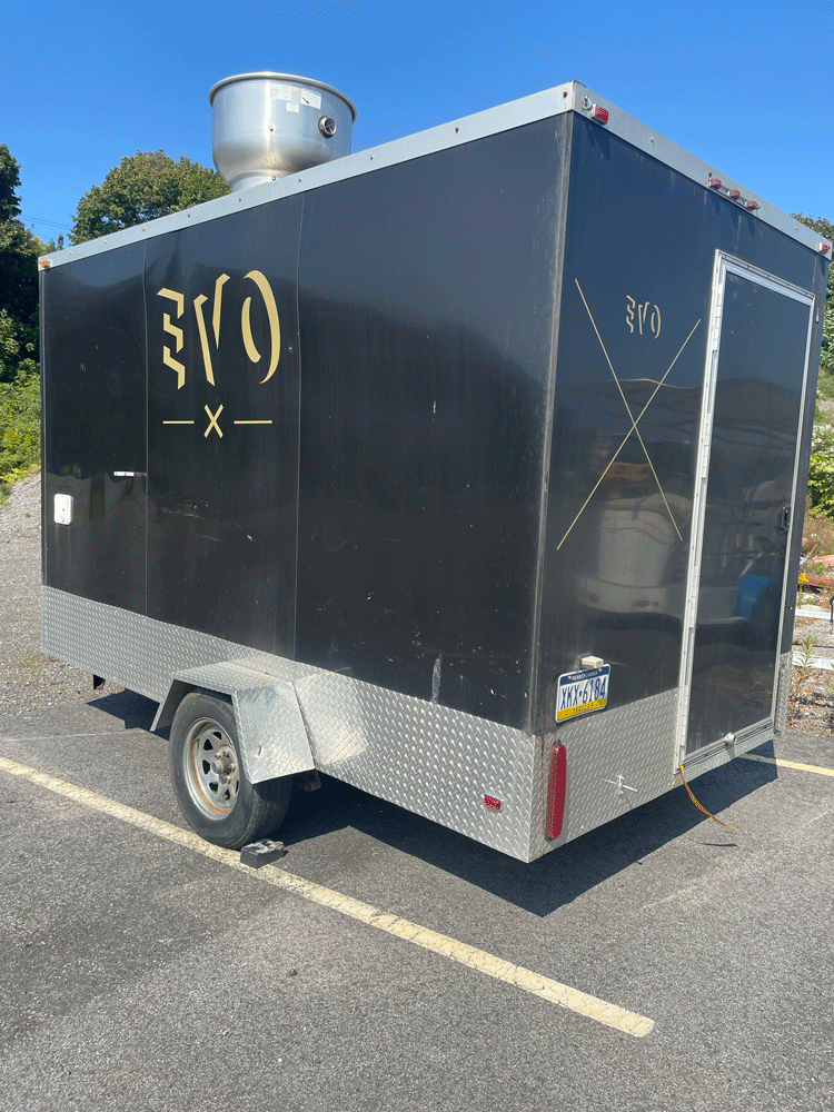 2_food-truck-design-before.gif