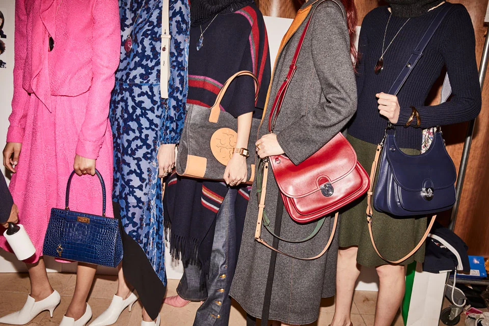 FW18_Bag-Report_960_slide4.jpg
