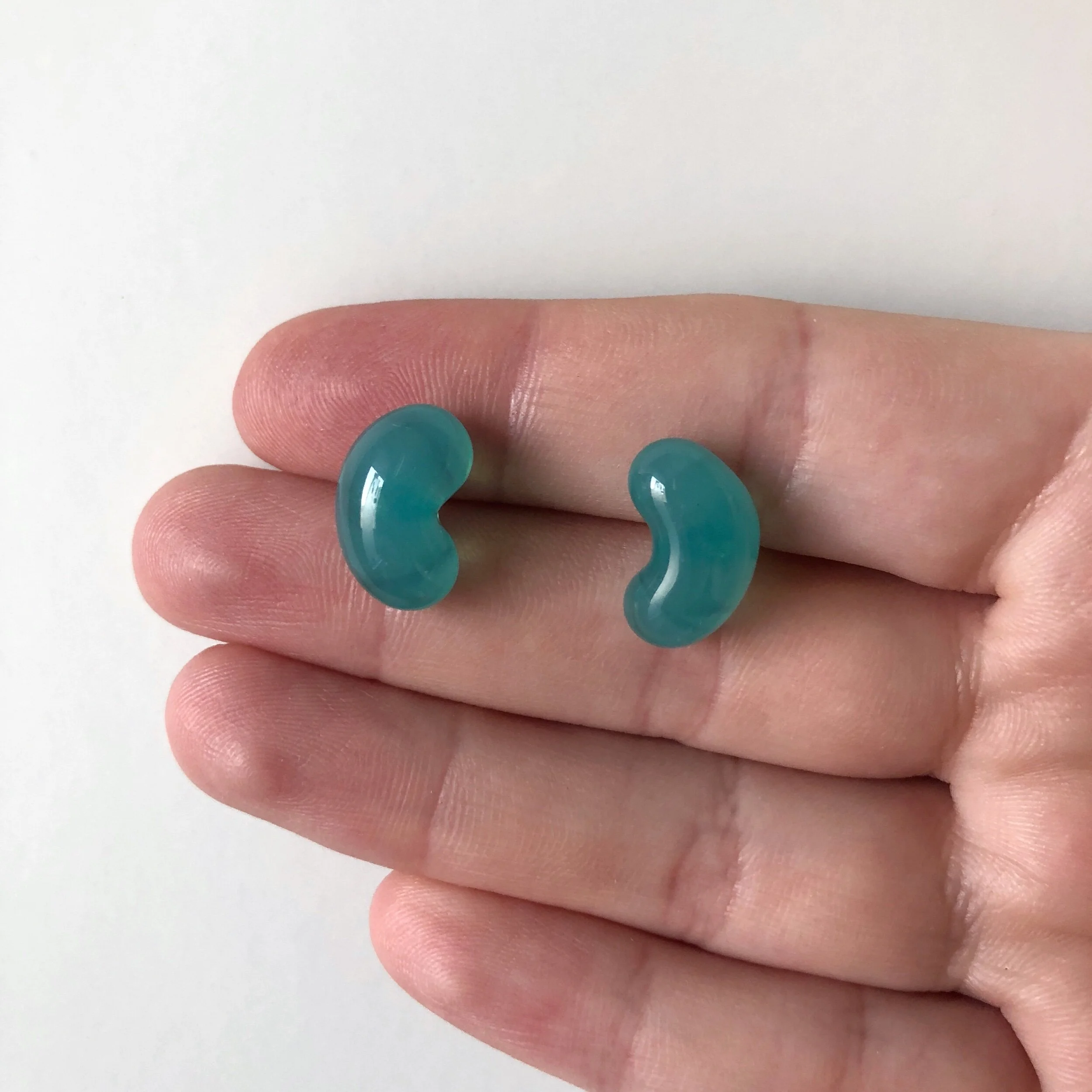 26DA4D38-7BC2-404D-A4FC-4B8344A7CD28