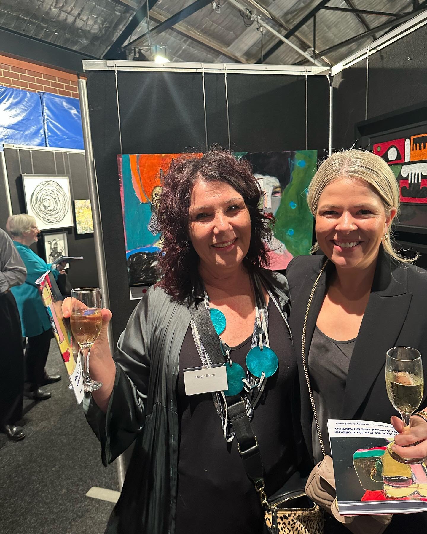 Thank you to all friends and family who visited last night at the opening of Fine Art at Perth College. Great support and much appreciated!!
Special thanks to the lovely purchasers of my work!😁👍
Was thrilled to see 
@paulasilbertartsconsultancy ! T