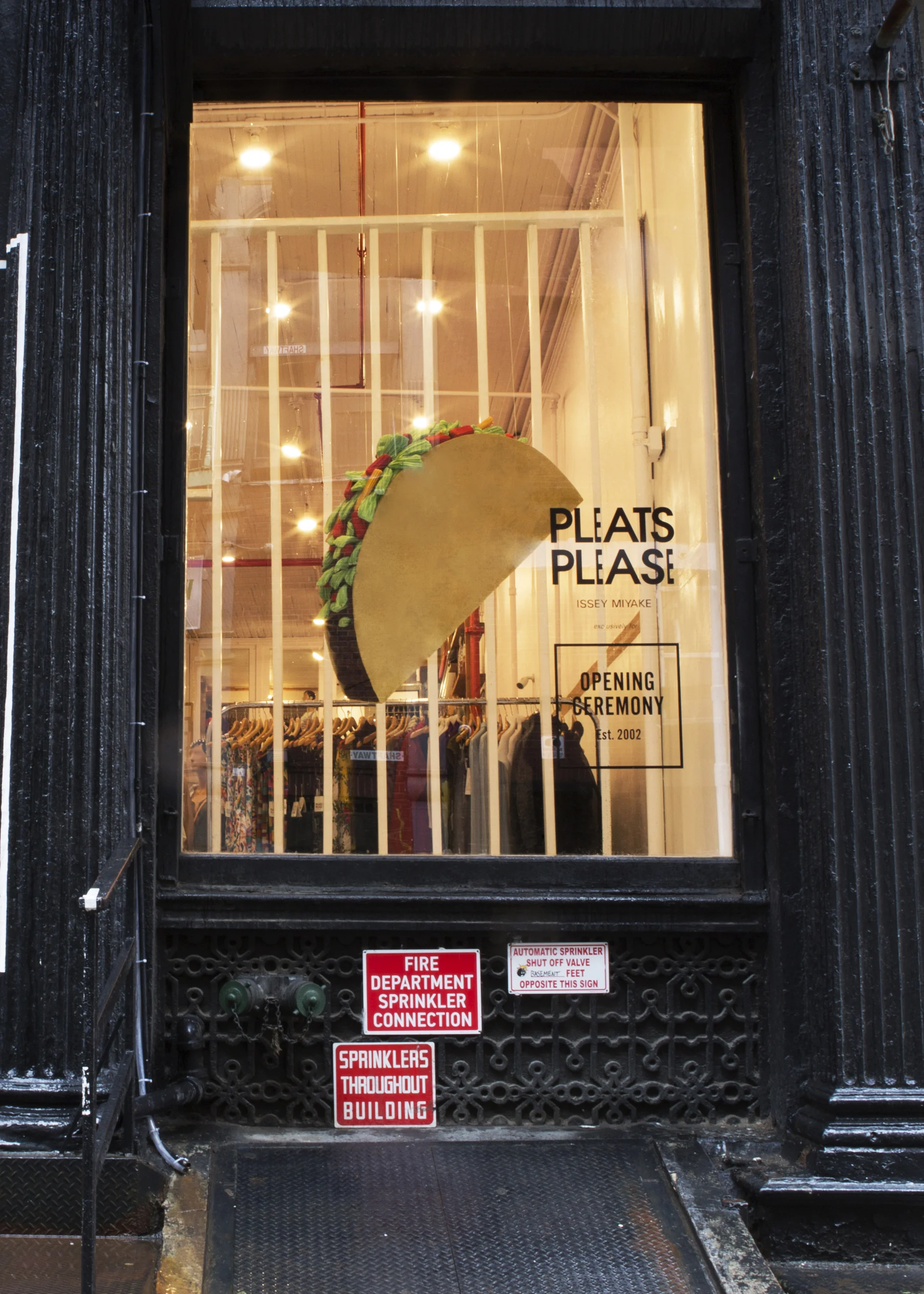 pleats_please_cinco_de_mayo.jpg