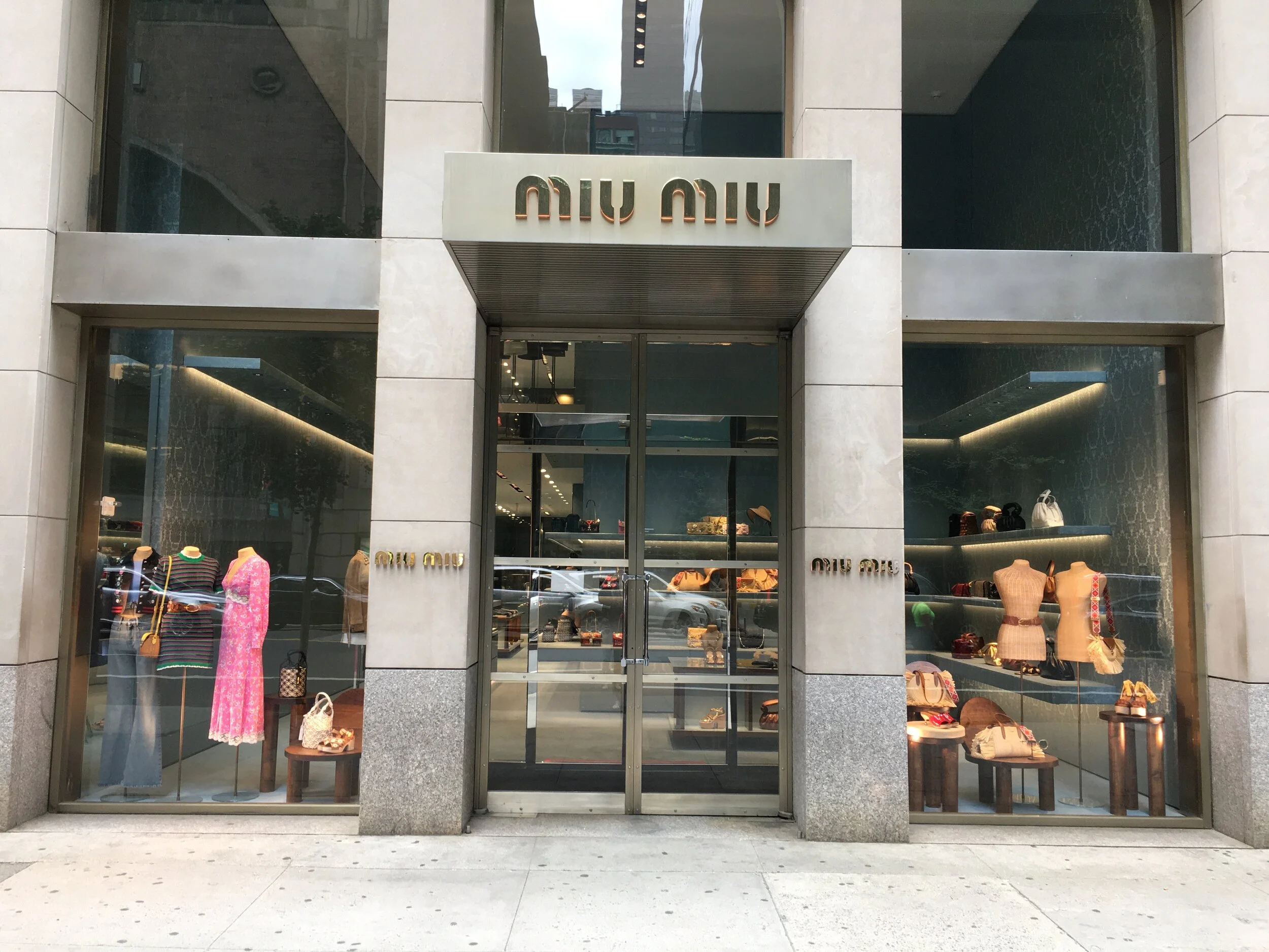 Miu Miu USA 57th Street 15.6.2020 (00).JPG