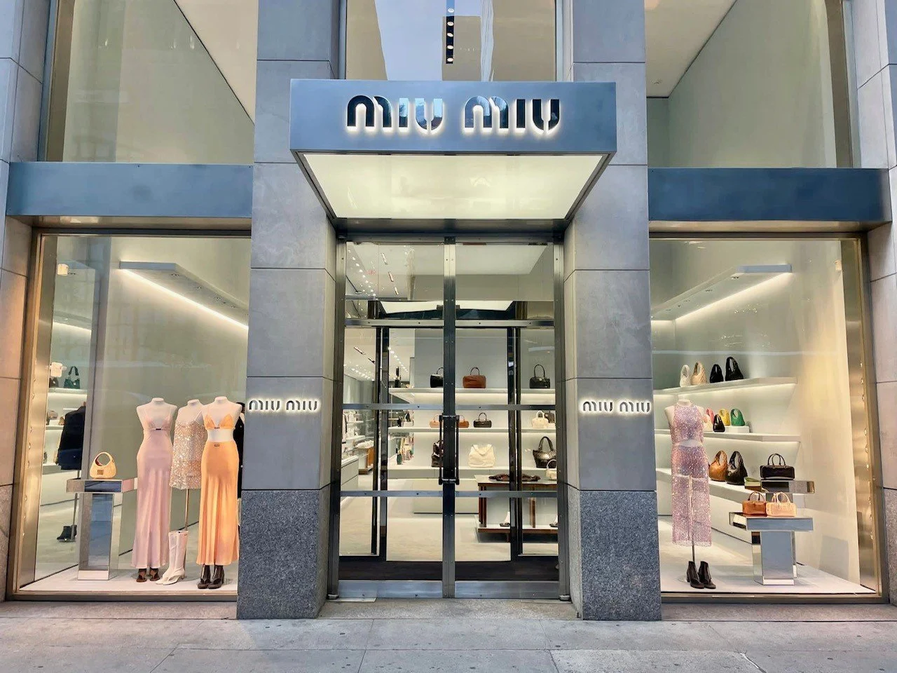 Miu Miu USA 57th Street 26.04.2023 (00).jpg