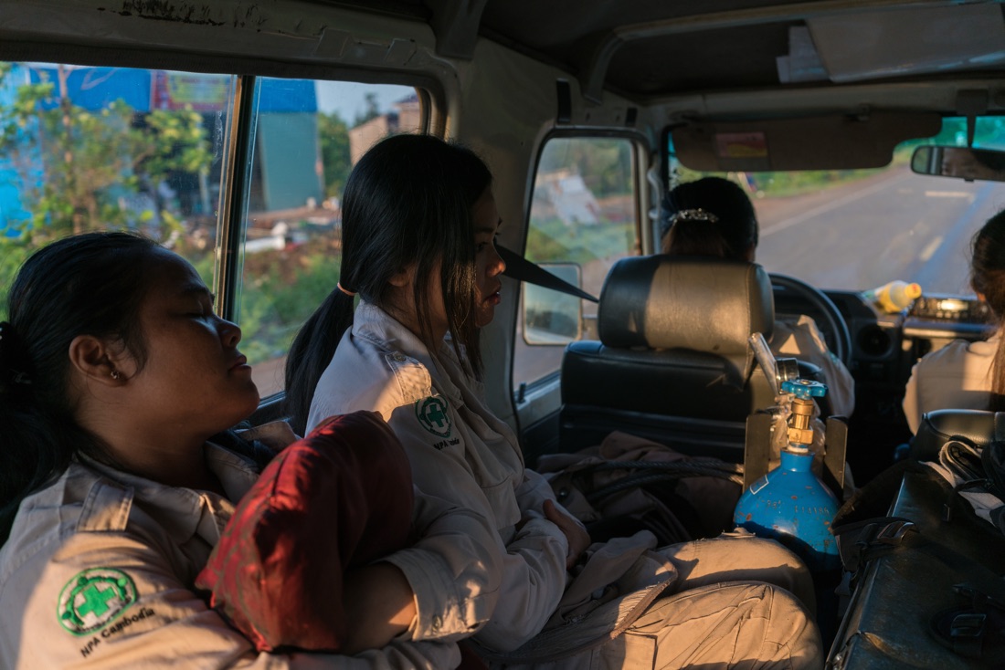NPA's female UXO clearing team