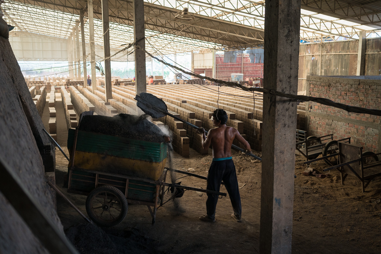 Blood Bricks - Untold Stories of Modern Slavery and Climate Chan