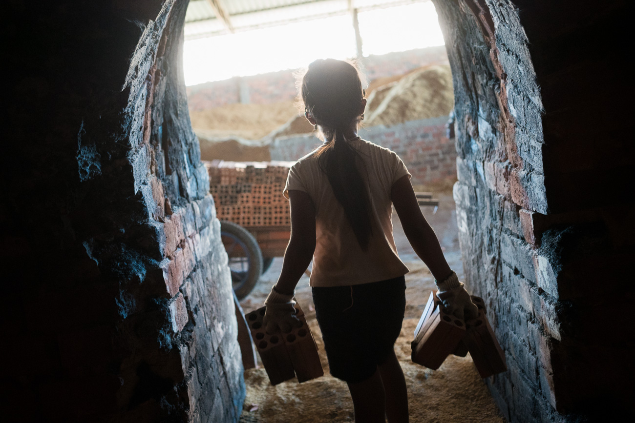 Blood Bricks traces how urban ‘development’ is built on unsustainable levels of debt taken on by Cambodian rural families struggling to farm in one of the most climate-vulnerable countries in the world.
