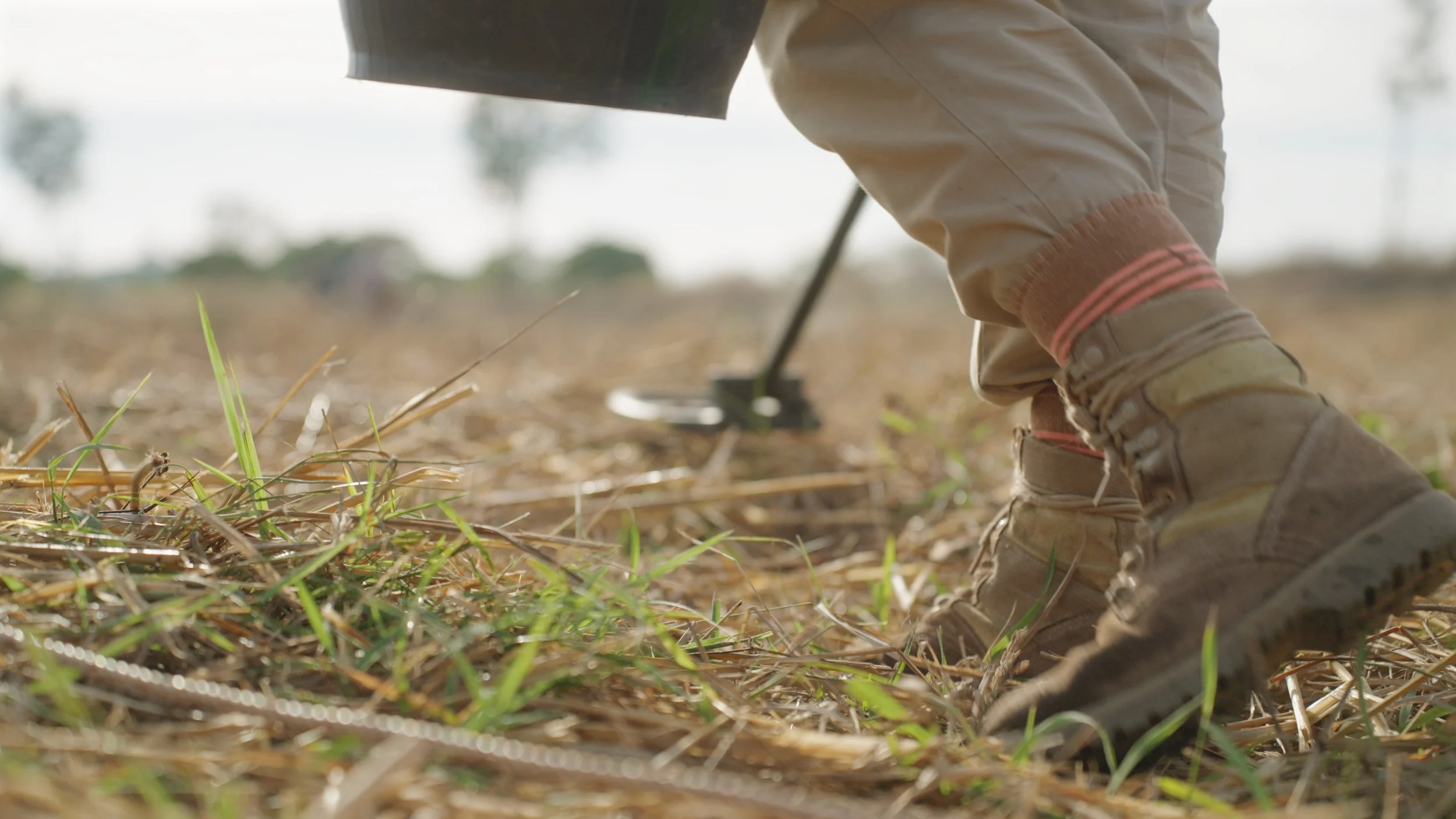 VOA_UXO_Deminers_Cambodia15.jpg