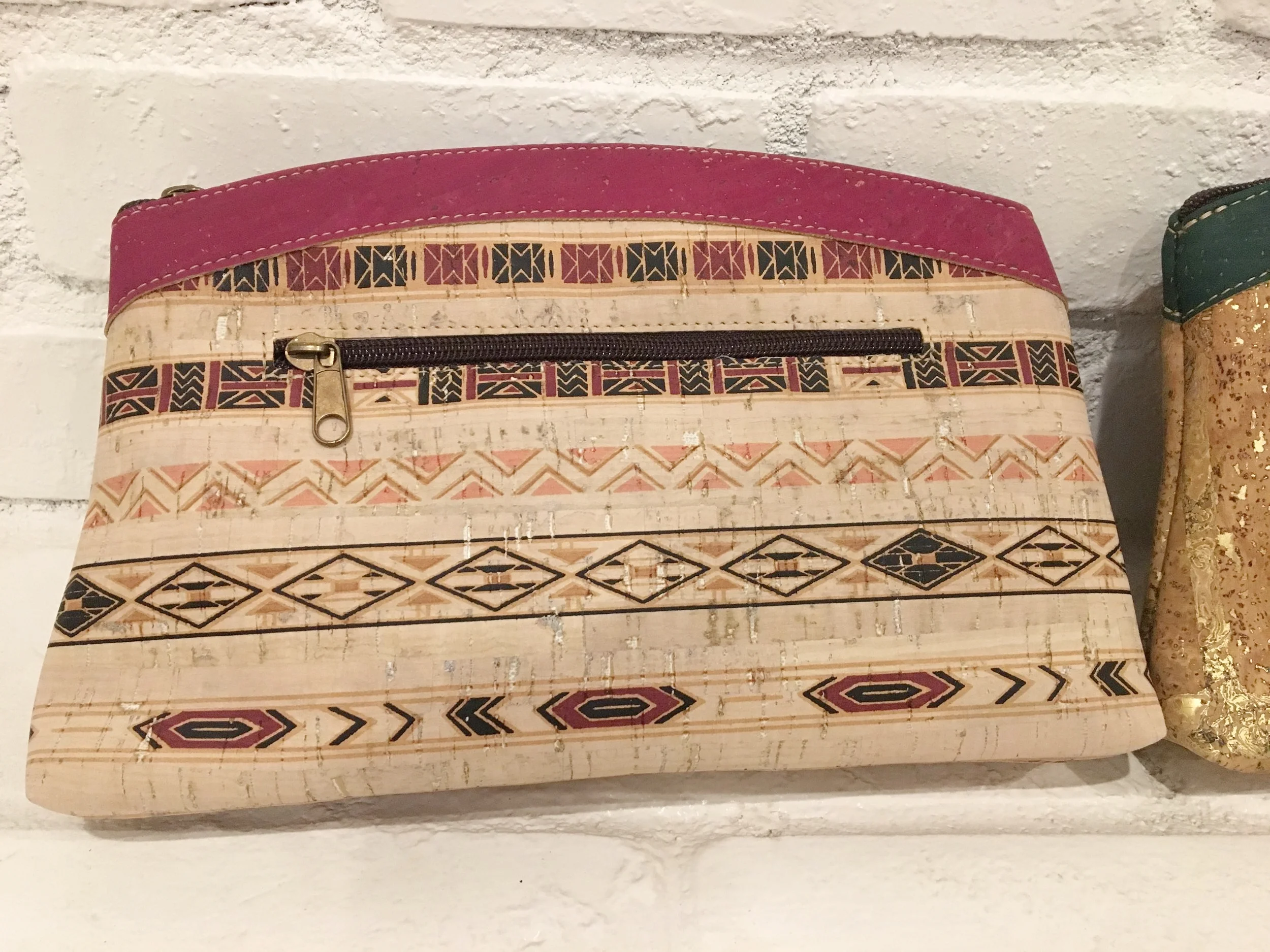 Pink purse with ethnic design.JPG