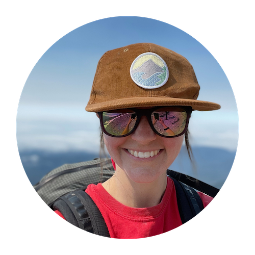 Client portrait sharing a testimonial after working with professional organizer Sarah of Simplify Curate.