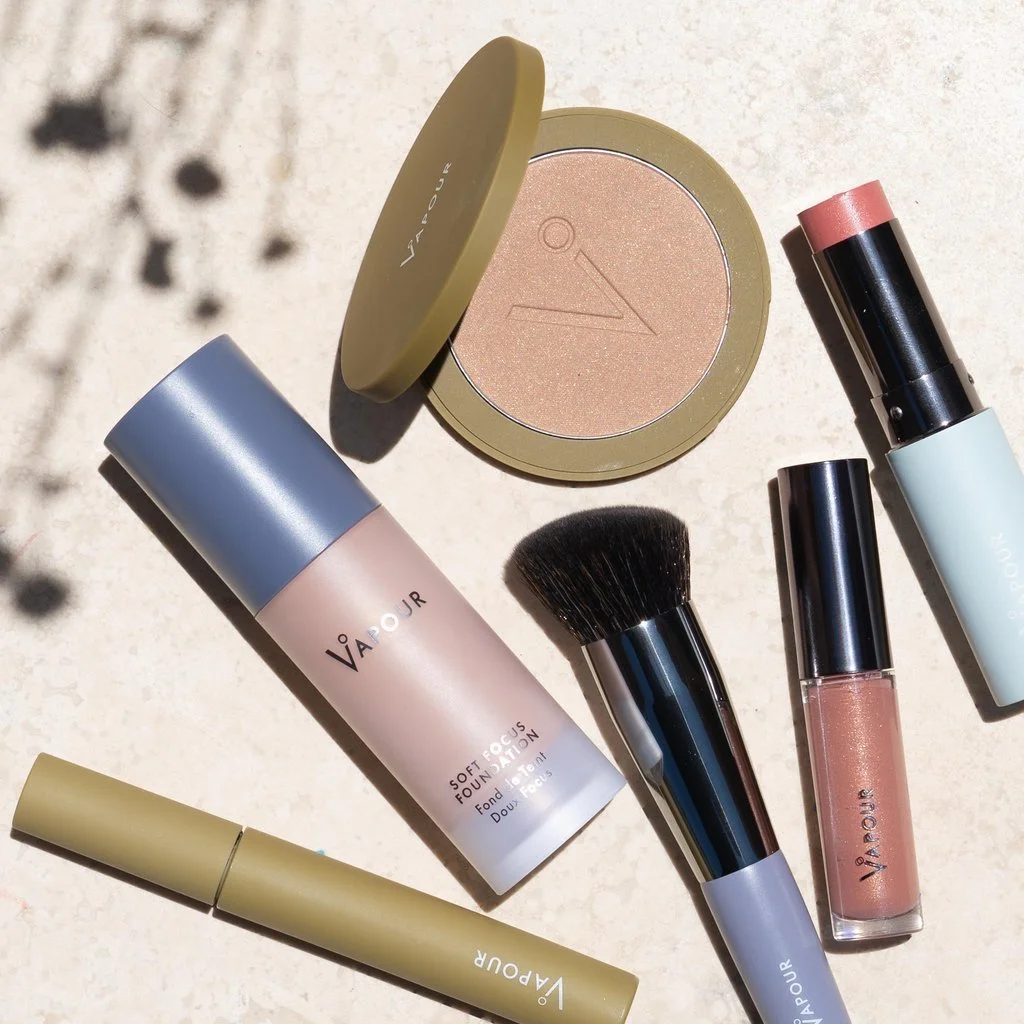 Vapor Glowing Skin Holiday Set